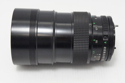 Excellent condition Canon NEW FD 135mm F2 Built-in Hood MF Prime Lens 260424s