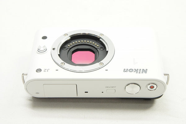 良品 Canon キヤノン EOS Kiss X4 ボディ + EF-S 18-55mm IS レンズ