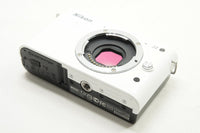 良品 Nikon ニコン 1 J2 ボディ ミラーレス一眼カメラ ホワイト 元箱付 240120x