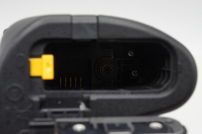 美品 Nikon ニコン D5200 ボディ + AF-S DX 18-55mm VR レンズキット デジタル一眼レフカメラ 260121u