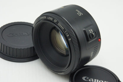 良品 Canon キヤノン EF 50mm F1.8 II フルサイズ 単焦点レンズ フード アダプター付 260121ai
