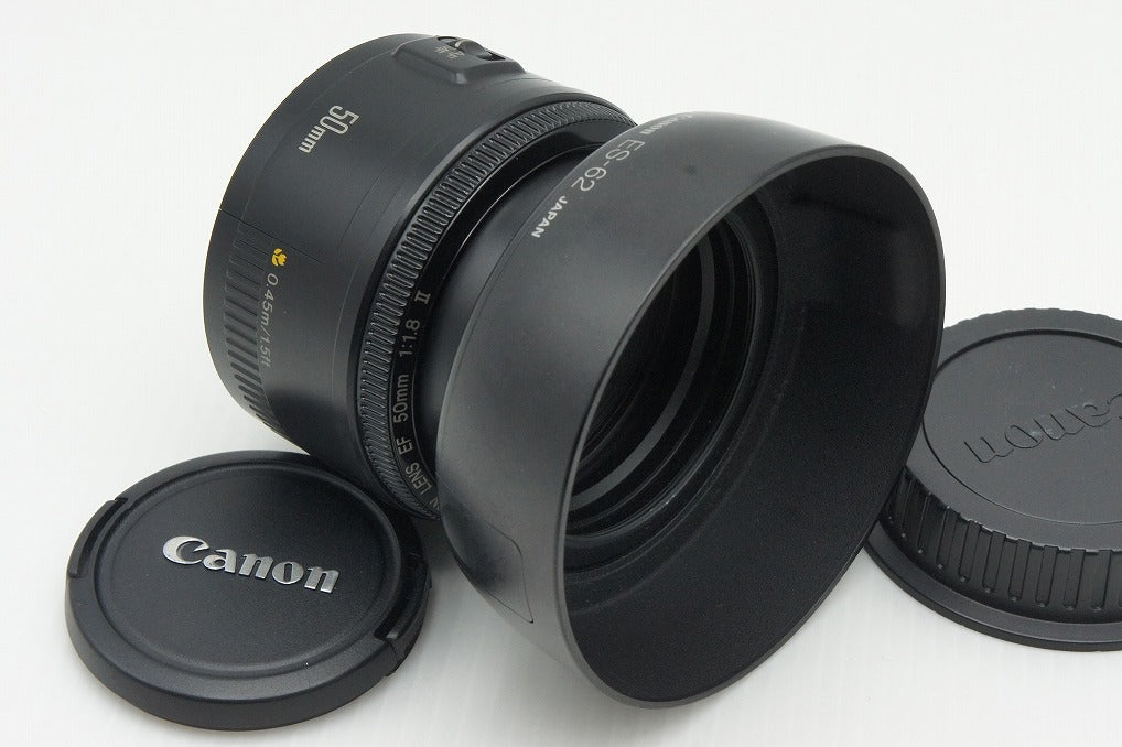 良品 Canon キヤノン EF 50mm F1.8 II フルサイズ 単焦点レンズ フード アダプター付 260121ai