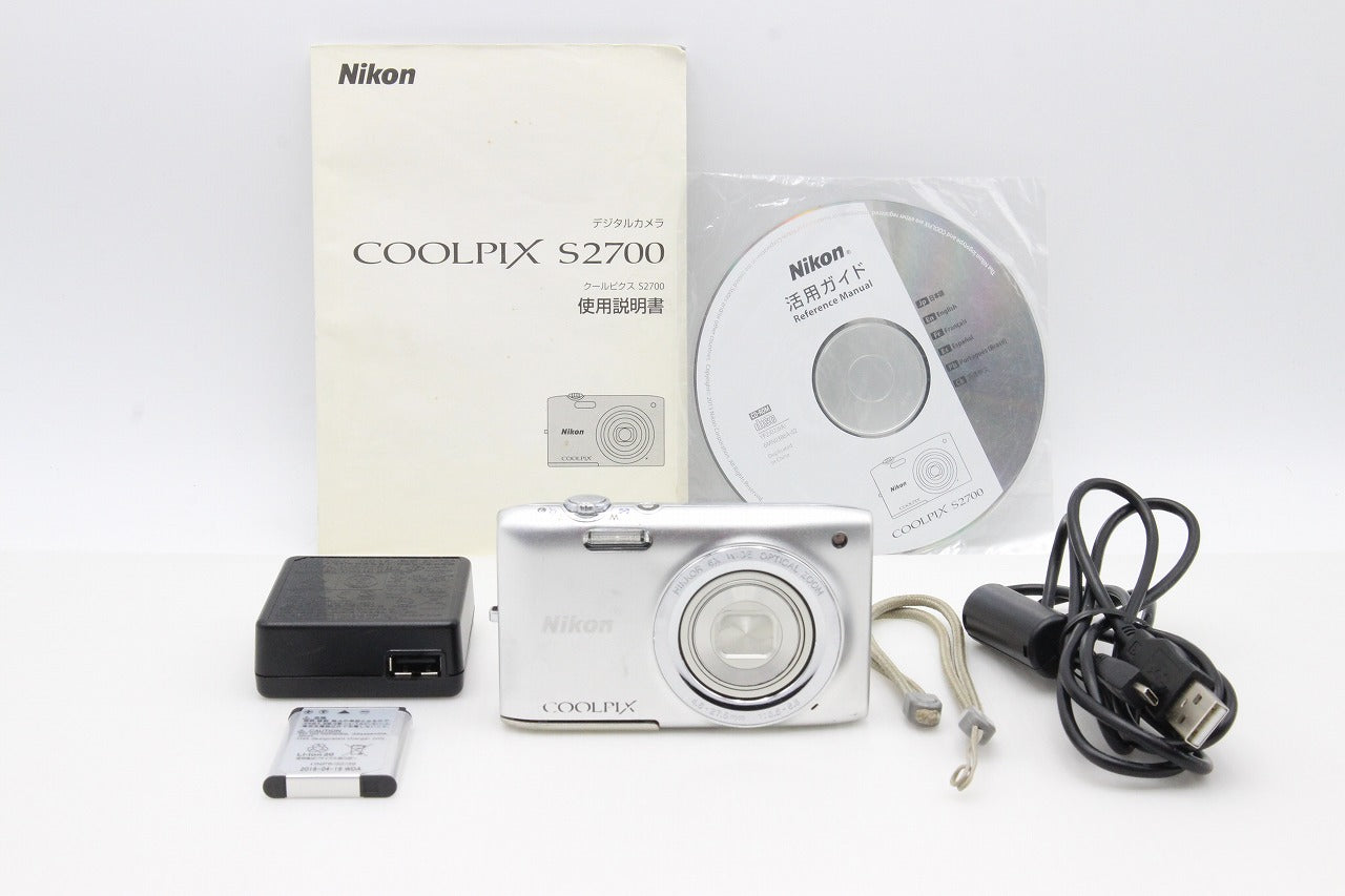 Nikon COOLPIX S2700 Compact Digital Camera Silver 260121r