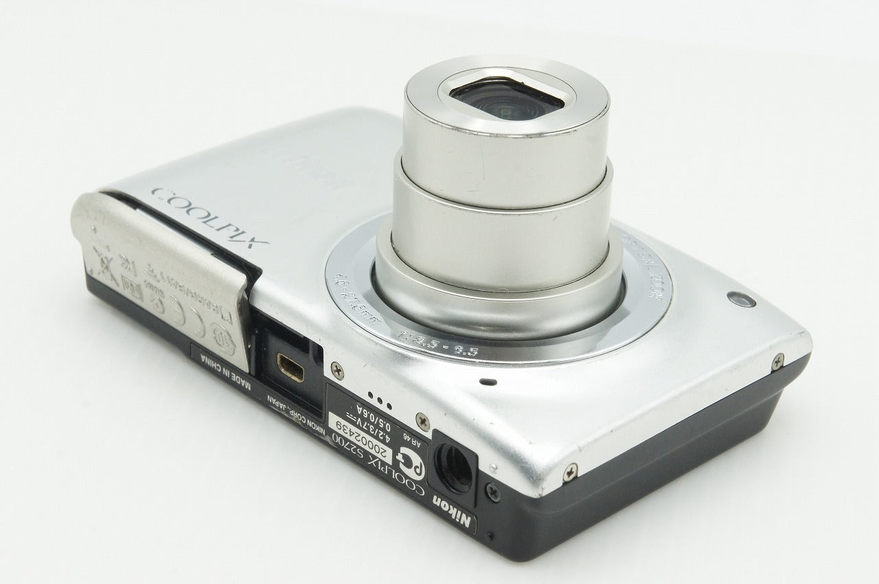 Nikon ニコン COOLPIX S2700 コンパクトデジタルカメラ シルバー 260121r