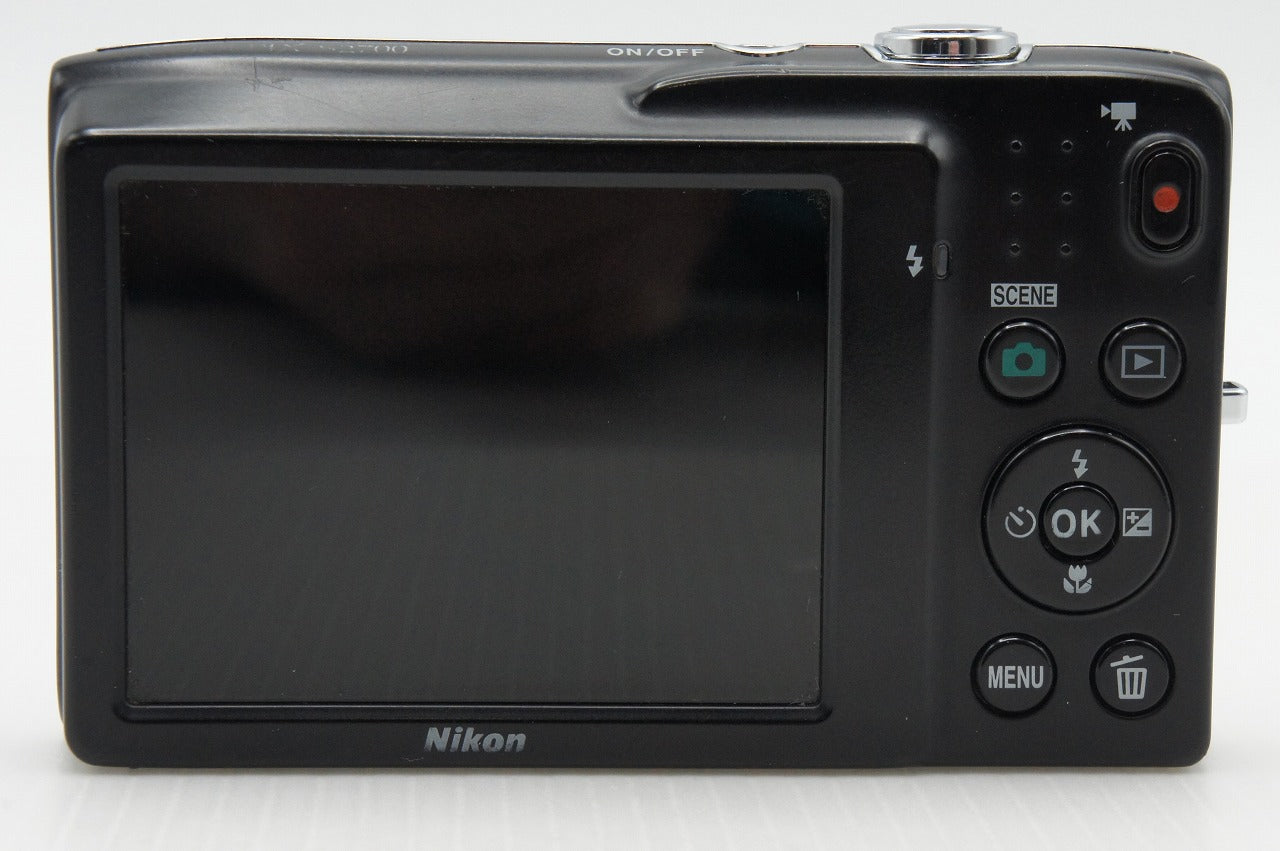 Nikon ニコン COOLPIX S2700 コンパクトデジタルカメラ シルバー 260121r
