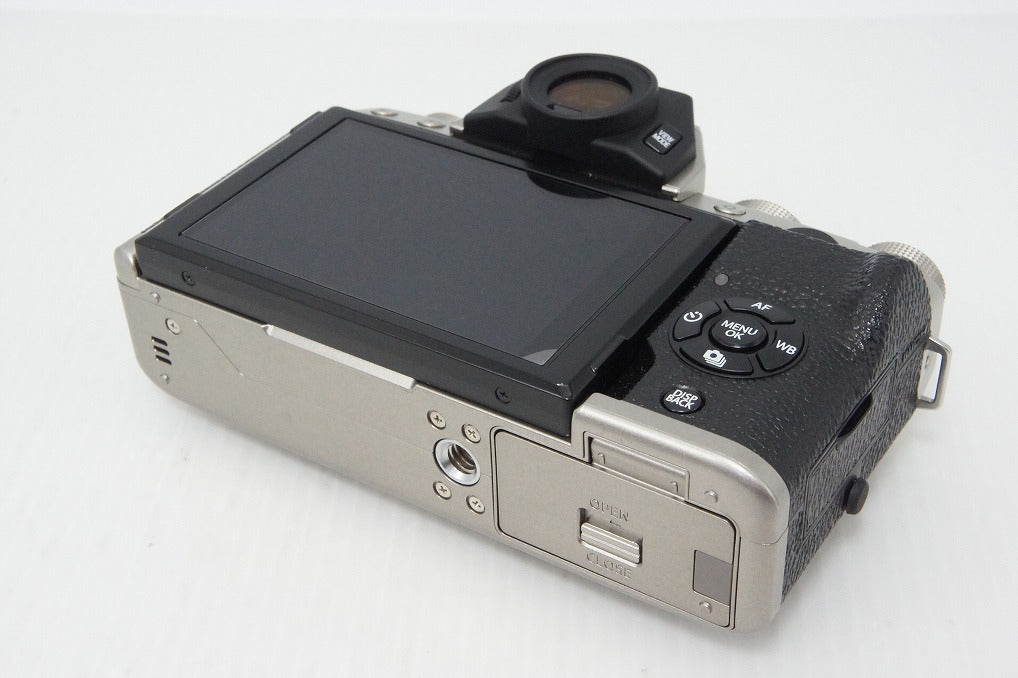 FUJIFILM フジフィルム X-T100 ボディ ミラーレス一眼カメラ