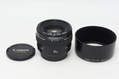 美品 Canon キヤノン EF 50mm F1.4 USM フルサイズ 単焦点レンズ フード付 260501o