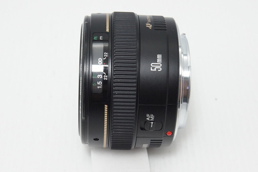 美品 Canon キヤノン EF 50mm F1.4 USM フルサイズ 単焦点レンズ フード付 260501o