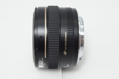 美品 Canon キヤノン EF 50mm F1.4 USM フルサイズ 単焦点レンズ フード付 260501o