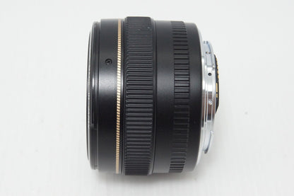 美品 Canon キヤノン EF 50mm F1.4 USM フルサイズ 単焦点レンズ フード付 260501o