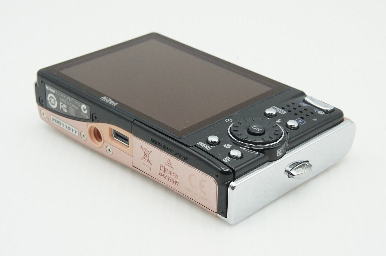 美品 Nikon ニコン COOLPIX S52 コンパクトデジタルカメラ コーラルピンク 元箱付 260123t