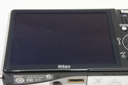 Nikon ニコン COOLPIX S50 コンパクトデジタルカメラ グロスシルバー 元箱付 250721a