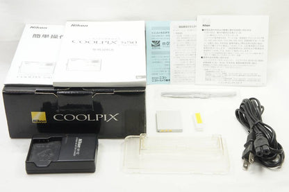 Nikon ニコン COOLPIX S50 コンパクトデジタルカメラ グロスシルバー 元箱付 250721a