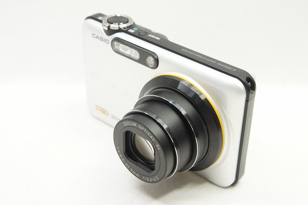 CASIO カシオ EXILIM EX-FC100 コンパクトデジタルカメラ ホワイト 元箱付 250509l