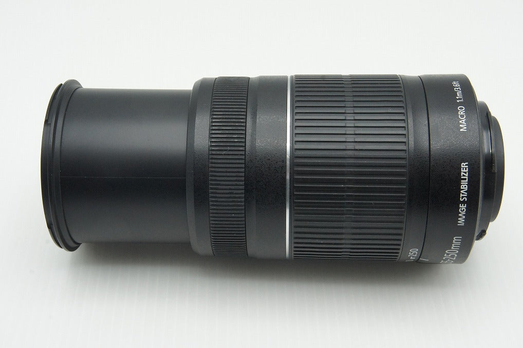 良品 Canon キヤノン EF-S 55-250mm F4-5.6 IS II APS-C ズームレンズ 260122l