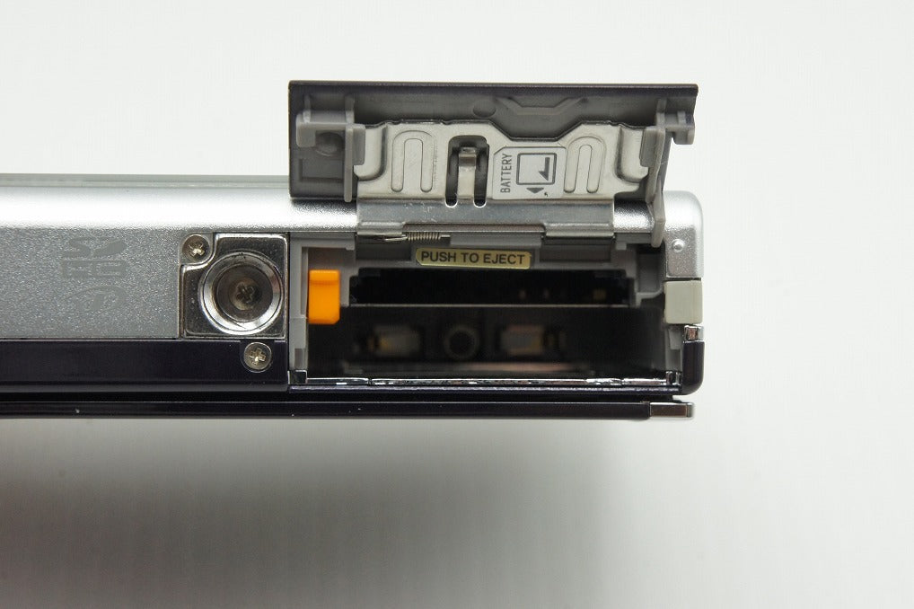 良品 FUJIFILM フジフィルム FinePix Z250fd コンパクトデジタルカメラ パープル 260123af