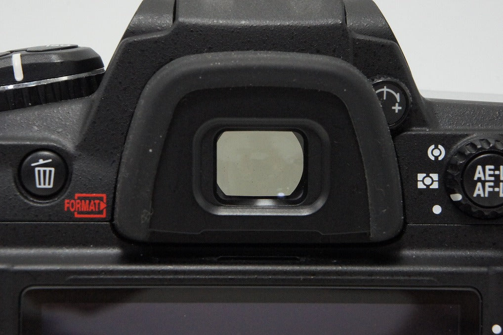 美品 Nikon ニコン D300 ボディ デジタル一眼レフカメラ 260501r