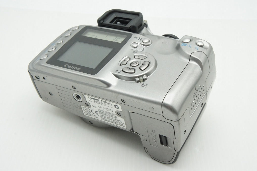 Canon キヤノン EOS Kiss Digital ボディ デジタル一眼レフカメラ シルバー 260123e