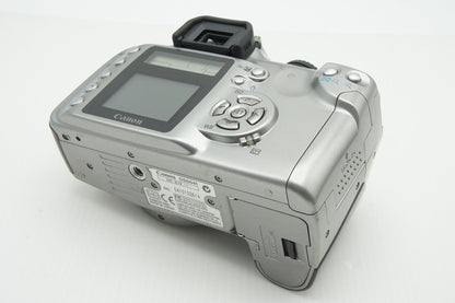 Canon キヤノン EOS Kiss Digital ボディ デジタル一眼レフカメラ シルバー 260123e