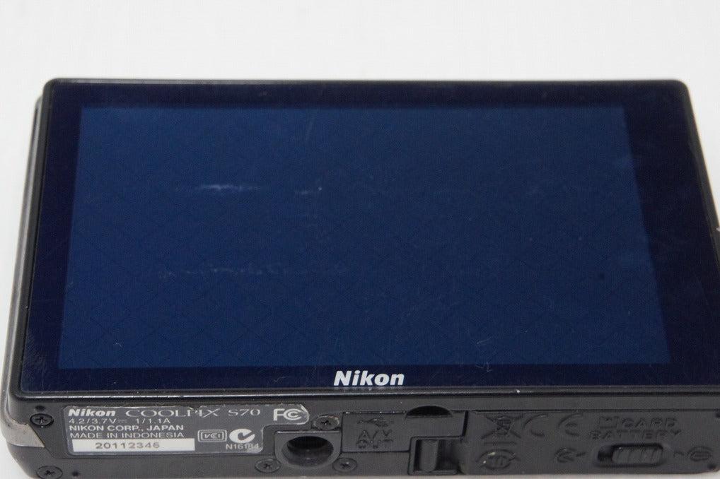 Nikon COOLPIX S70 Compact Digital Camera Matte Black 260427c