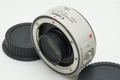 美品 Canon キヤノン EXTENDER EF 1.4X II (2型) エクステンダー 260122w