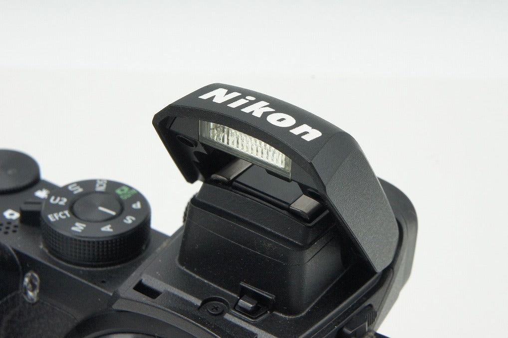 美品 Nikon ニコン Z 50 ボディ + NIKKOR Z DX 16-50mm F3.5-6.3 VR レンズキット ミラーレス一眼カメラ 260120a