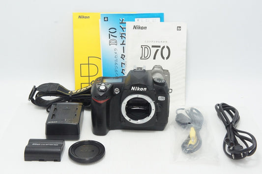 Excellent Condition Nikon D70 Body Digital SLR Camera 260804j