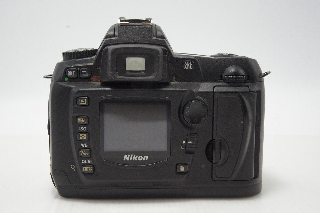 良品 Nikon ニコン D70 ボディ デジタル一眼レフカメラ 260804j