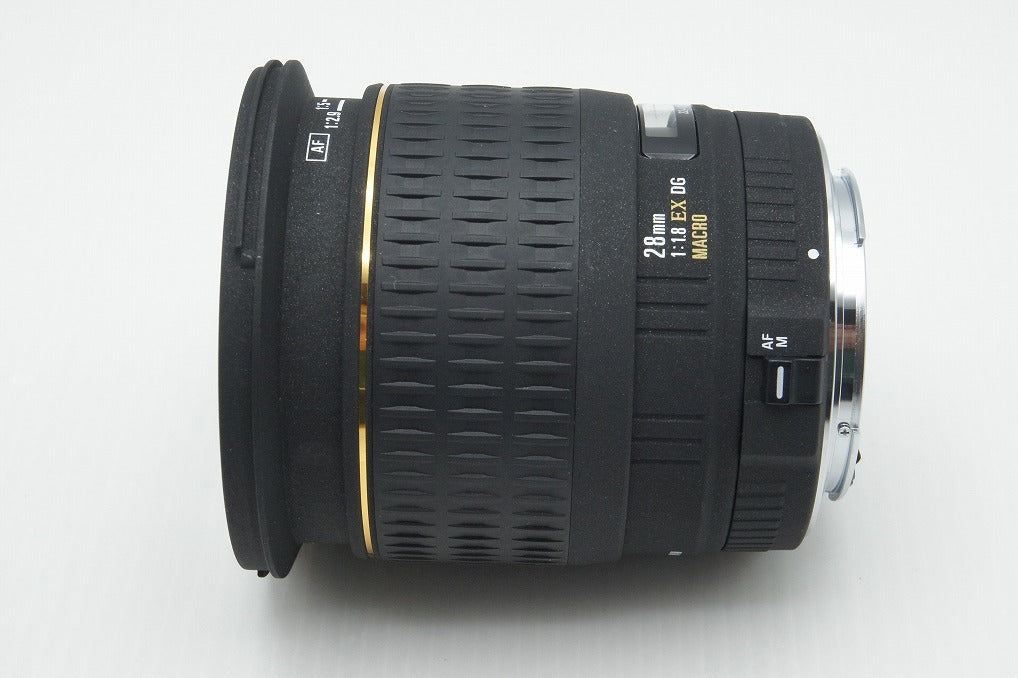 Excellent Condition SIGMA 28mm F1.8 EX DG ASPHERICAL MACRO Canon EF Mount Full Frame with Hood 260310p