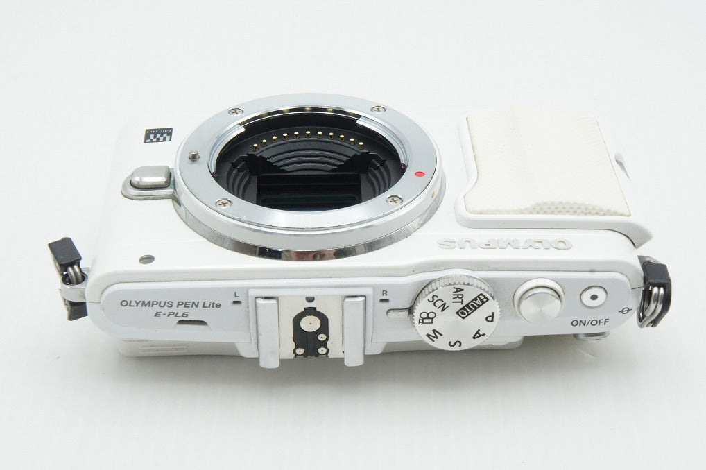 OLYMPUS オリンパス PEN Lite E-PL6 ボディ ミラーレス一眼カメラ
