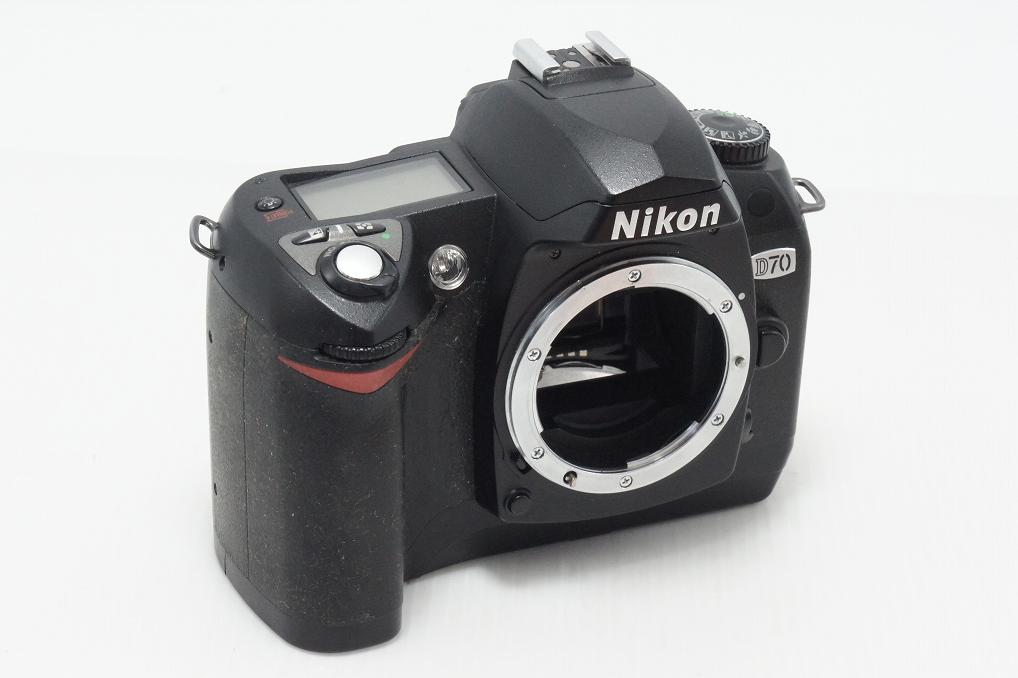 Nikon ニコン D70 ボディ デジタル一眼レフカメラ 260807u