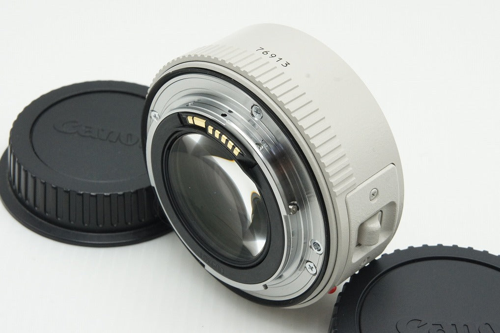 美品 Canon キヤノン EXTENDER EF 1.4X II (2型) エクステンダー 260122i