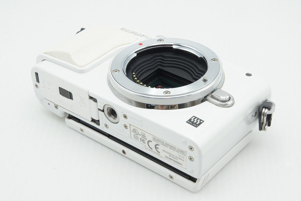 OLYMPUS オリンパス PEN Lite E-PL6 ボディ ミラーレス一眼カメラ ホワイト 元箱付 260310af