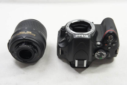 Nikon D5100 ボディ + AF-S DX NIKKOR 18-55mm VR レンズキット デジタル一眼レフカメラ 250515g