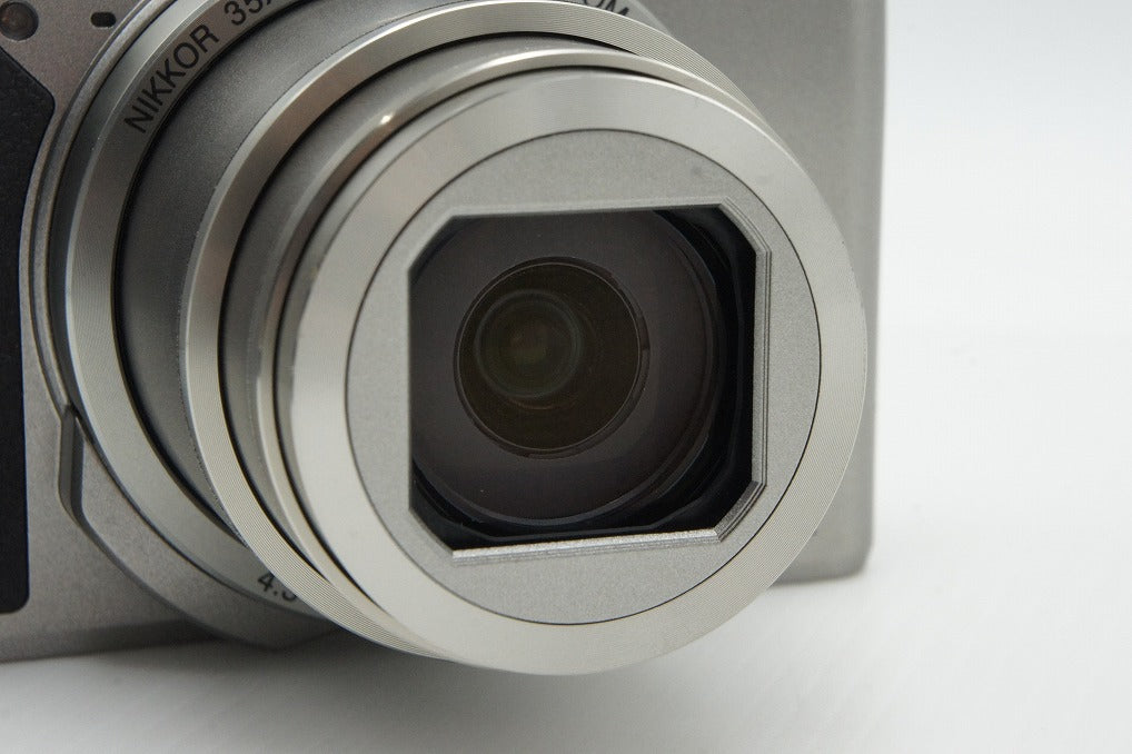 美品 Nikon ニコン COOLPIX A900 コンパクトデジタルカメラ シルバー 元箱付 260126s