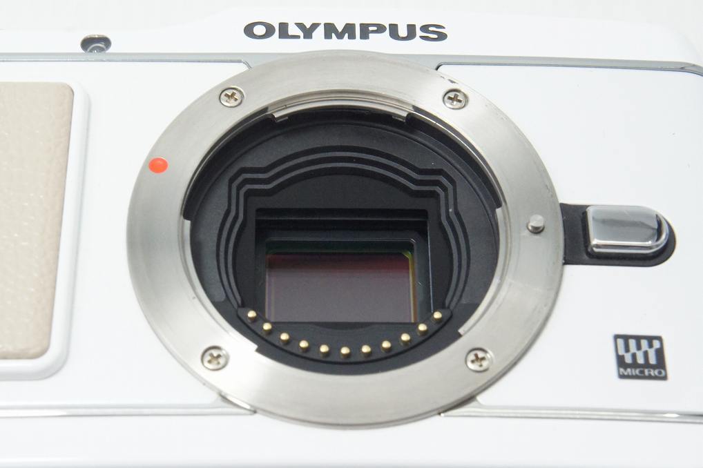 OLYMPUS オリンパス PEN E-P3 ボディ ミラーレス一眼カメラ ホワイト 260812ad