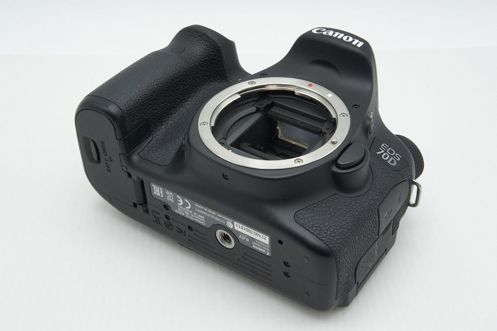 良品 Canon キヤノン EOS 70D ボディ デジタル一眼レフカメラ 260310i