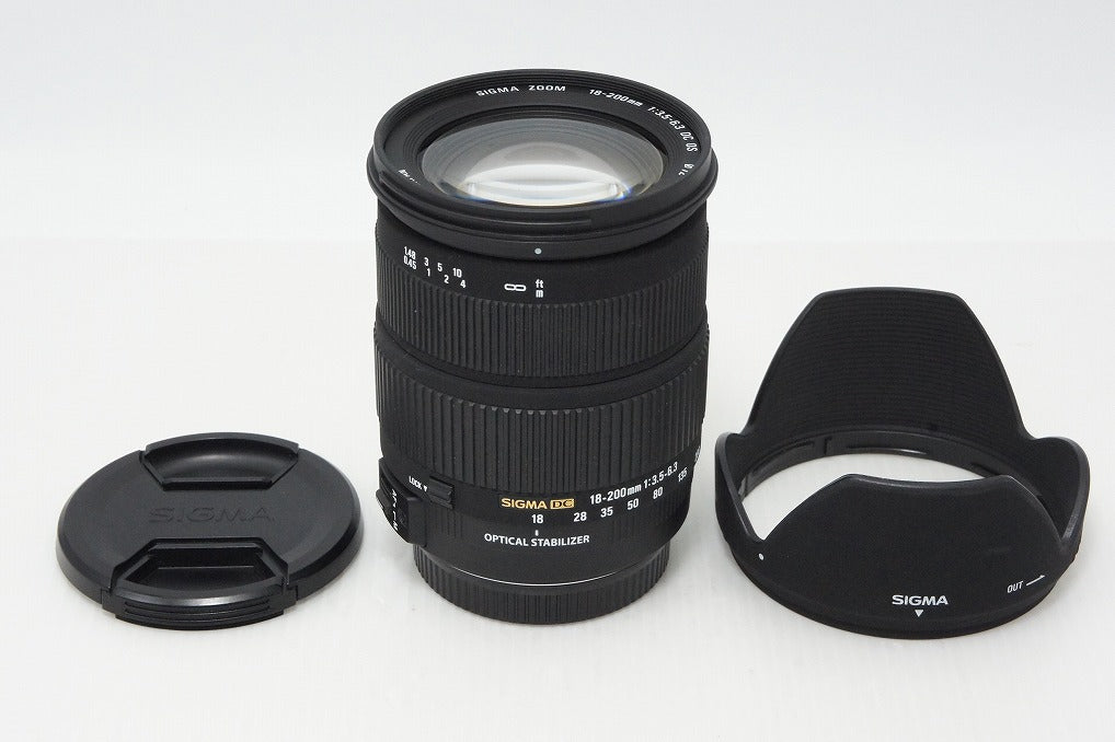 良品 SIGMA シグマ AF 18-200mm F3.5-6.3 DC OS Canon キヤノン EFマウント APS-C ズームレンズ フード付 260507a