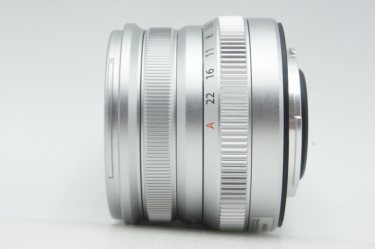 美品 FUJIFILM フジフィルム XF 16mm F2.8 R WR 単焦点レンズ シルバー 元箱付 260310ad