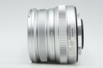 美品 FUJIFILM フジフィルム XF 16mm F2.8 R WR 単焦点レンズ シルバー 元箱付 260310ad