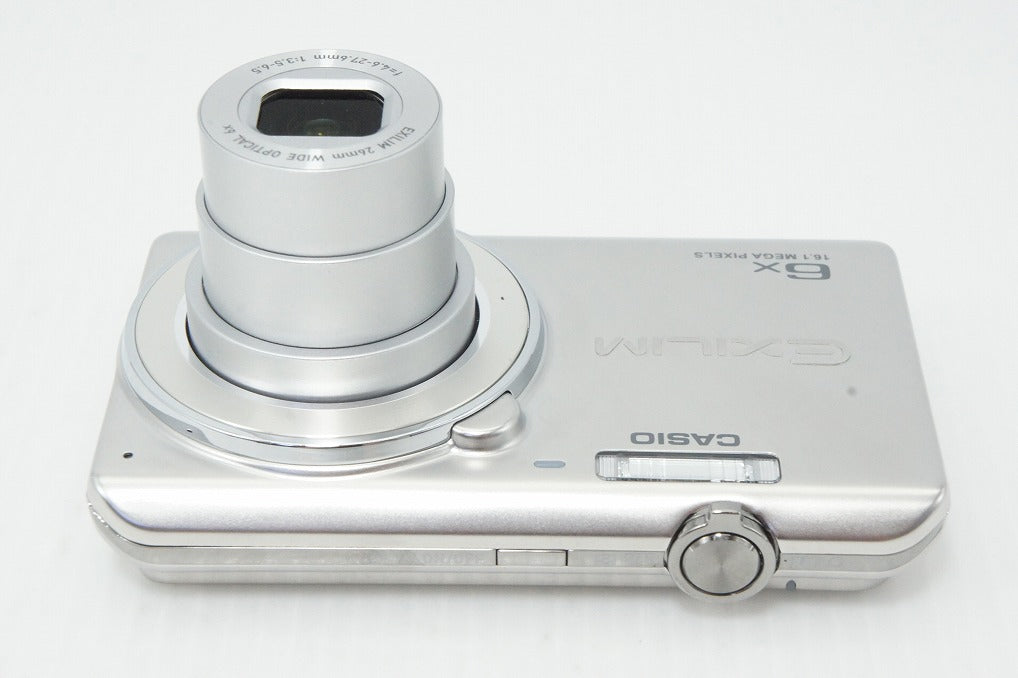 美品 CASIO カシオ EXILIM EX-ZS20 コンパクトデジタルカメラ シルバー