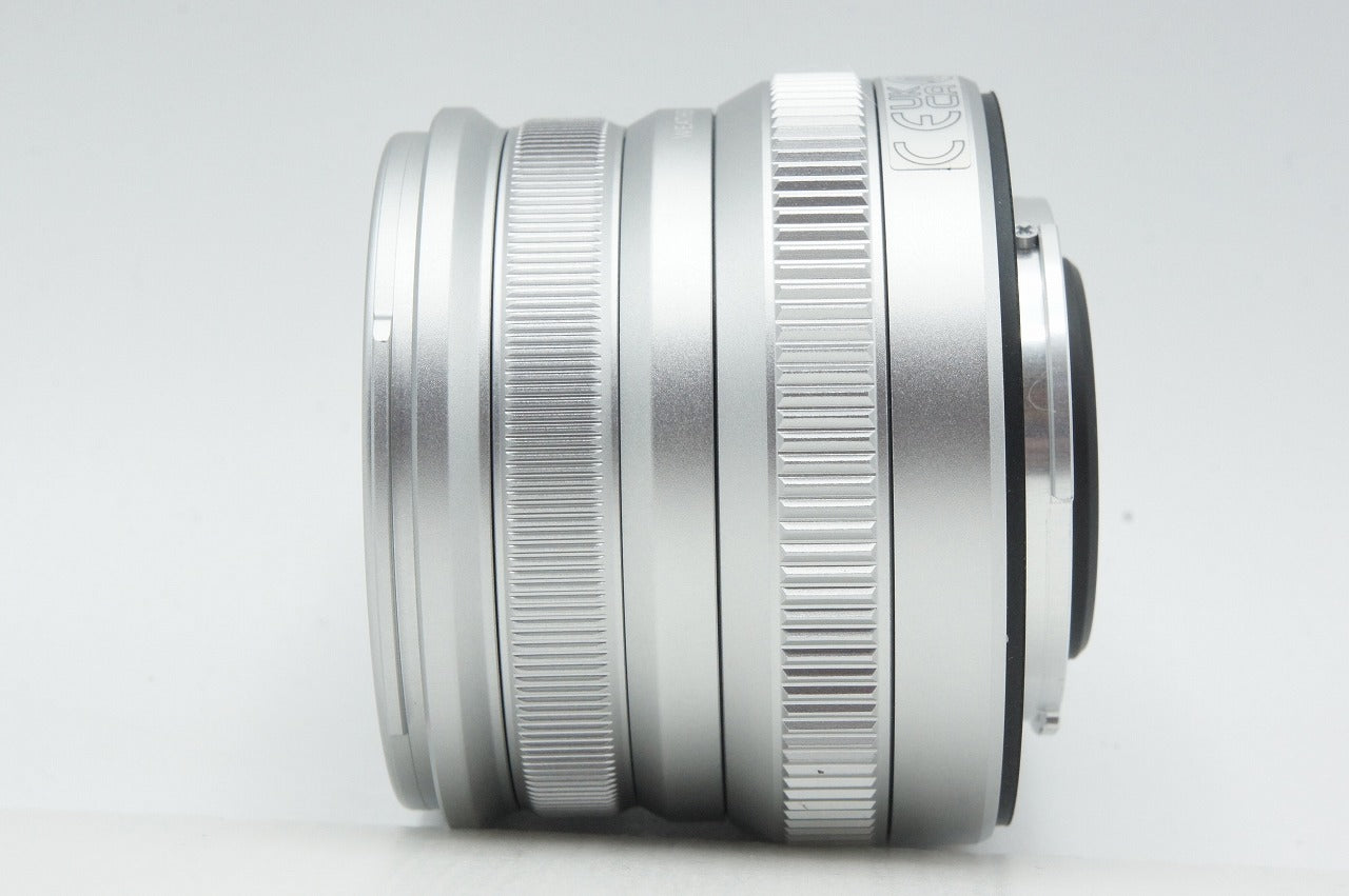 美品 FUJIFILM フジフィルム XF 16mm F2.8 R WR 単焦点レンズ シルバー 元箱付 260310ad