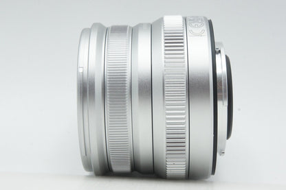 美品 FUJIFILM フジフィルム XF 16mm F2.8 R WR 単焦点レンズ シルバー 元箱付 260310ad
