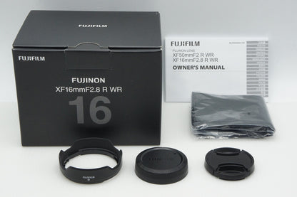 美品 FUJIFILM フジフィルム XF 16mm F2.8 R WR 単焦点レンズ シルバー 元箱付 260310ad