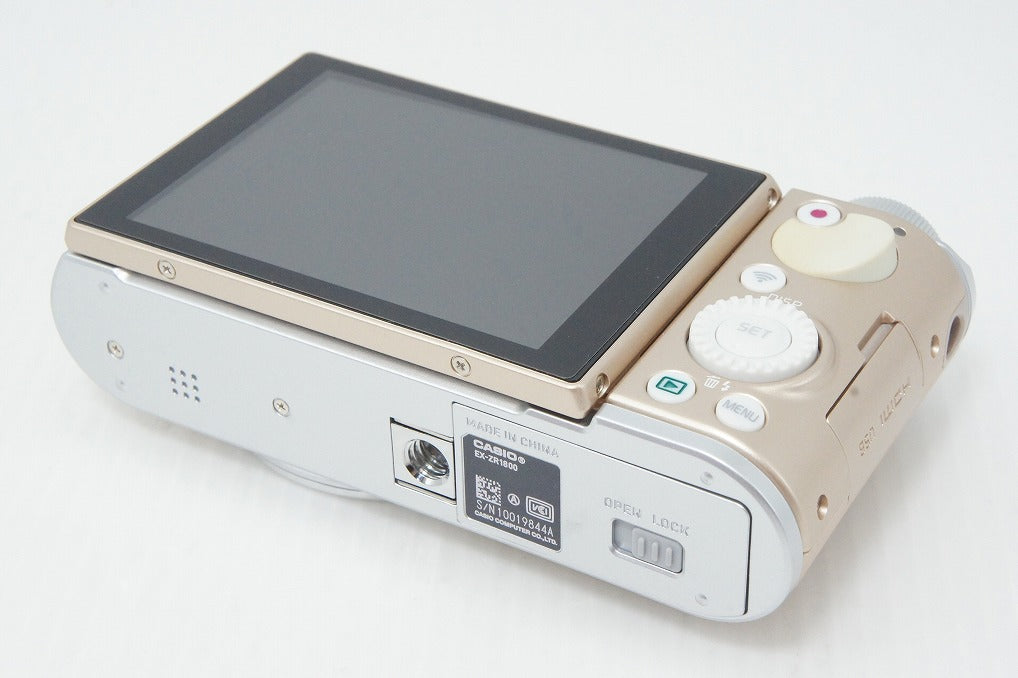 美品 CASIO カシオ HIGH SPEED EXILIM EX-ZR1800 コンパクトデジタル