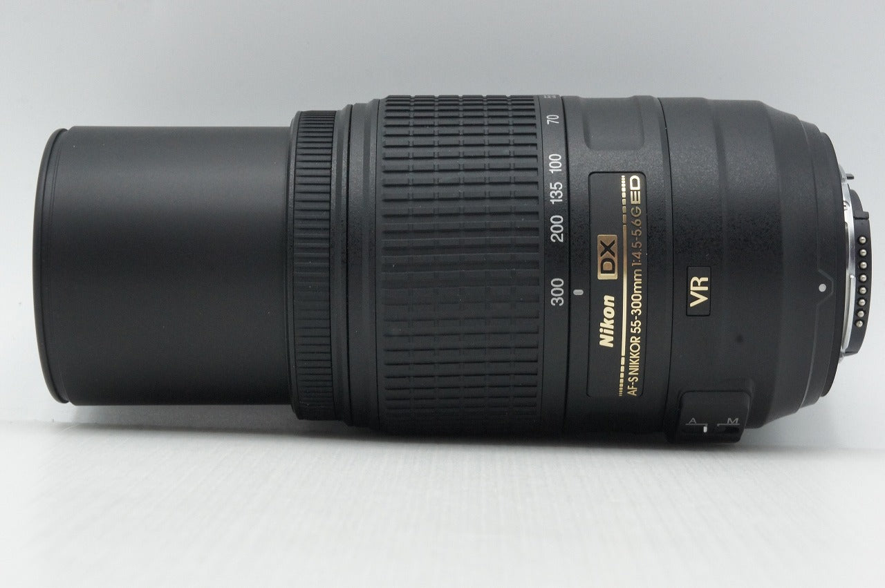 美品 Nikon ニコン AF-S DX NIKKOR 55-300mm F4.5-5.6G ED VR APS-C ズームレンズ 元箱付 260310ae