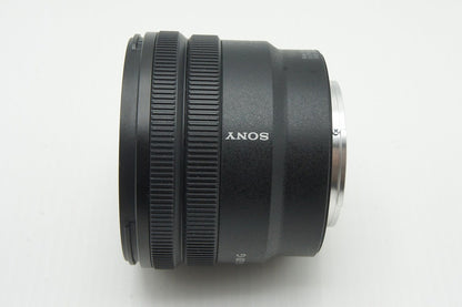 美品 SONY ソニー E PZ 10-20mm F4G SELP1020G ズームレンズ フード 元箱付 260126ae