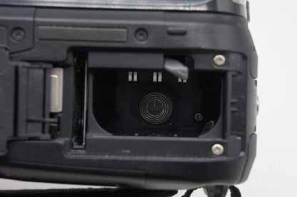 Canon キヤノン iVIS HF R11 デジタルビデオカメラ ブラック 260126i