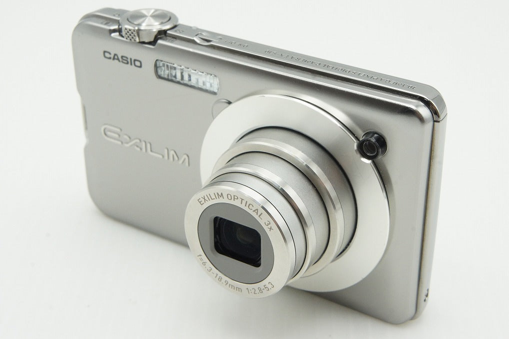 美品 CASIO カシオ EXILIM EX-S10 コンパクトデジタルカメラ シルバー 260123ag
