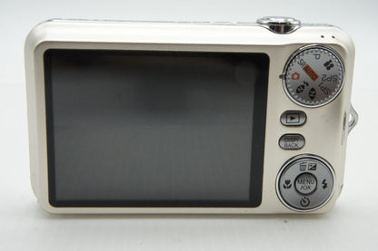 美品 FUJIFILM フジフィルム FinePix JX280 コンパクトデジタルカメラ シャンパンゴールド 260123ad